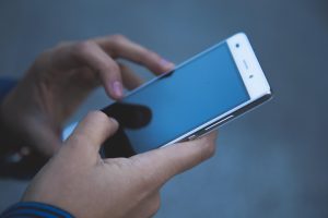 ce se intampla daca blochezi un nr de telefon