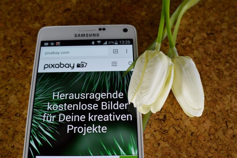 mi sa innegrit ecranul la telefon samsung