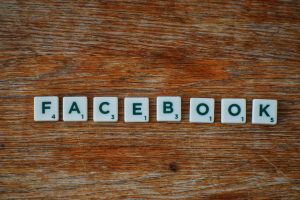 cand a aparut facebook in romania