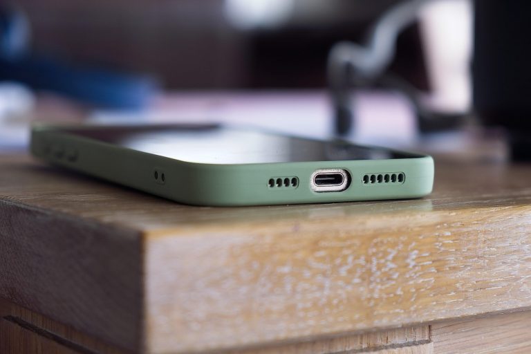 raspuns haptic iphone ce inseamna